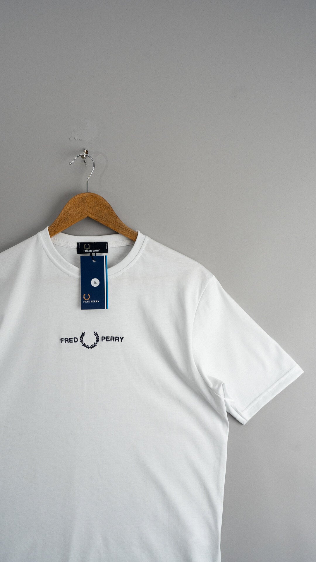 T-Shirt FP Bordado Grande Branca